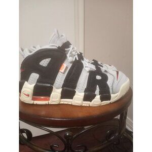 Nike Air More Uptempo (GS) Boys Size 7Y Athletic Sneakers Gray Red DX3360-001